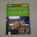 Ensiklopedia Geografi Jillid 3